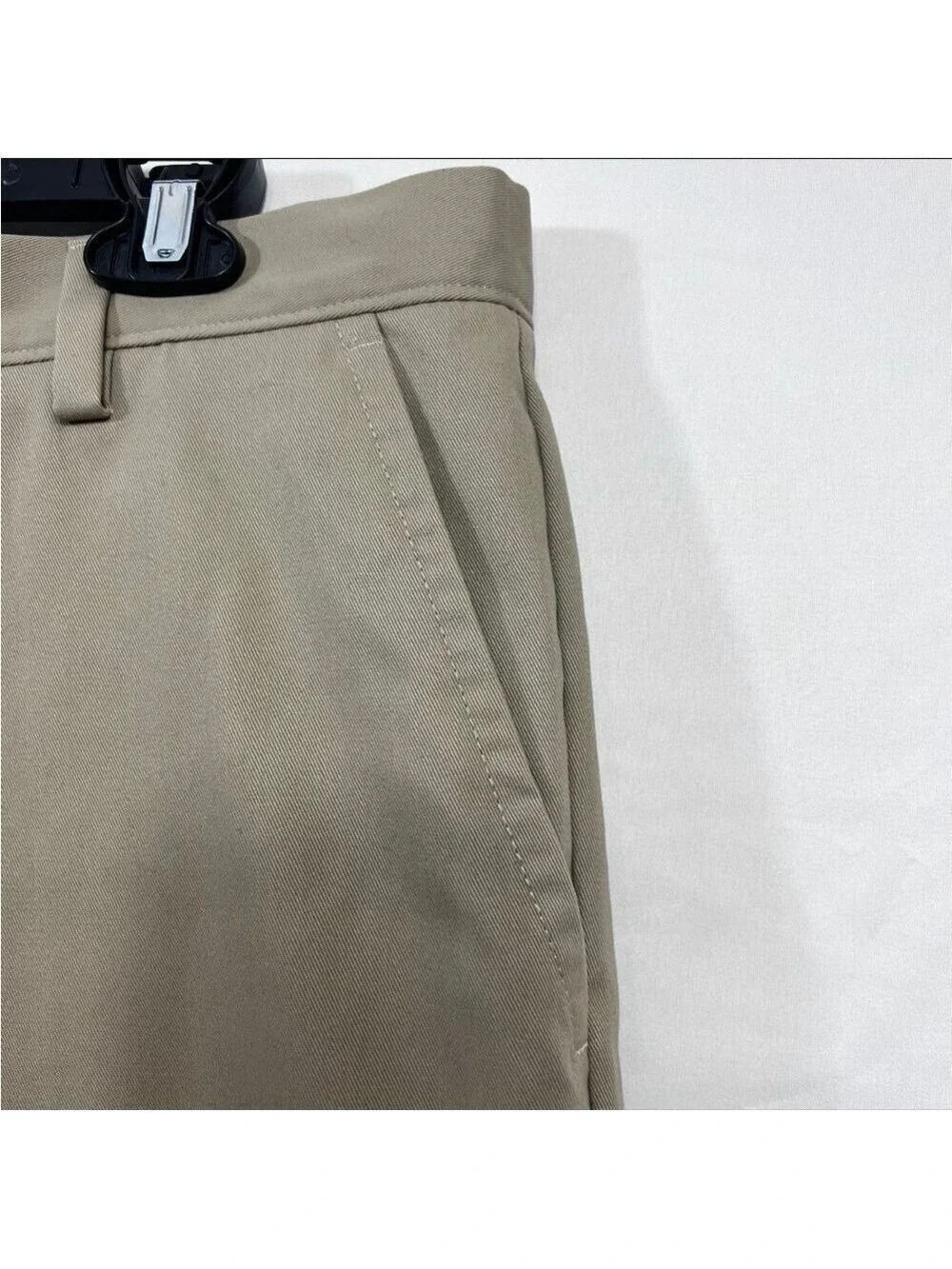 Dockers Men Easy Khaki Lightweight Straight Fit Pants 34 x 30